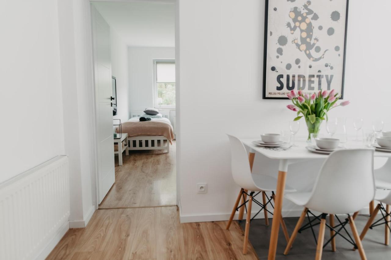 Jeleni Zakatek - Apartament W Stolicy Karkonoszy Jelenia Gora Bagian luar foto